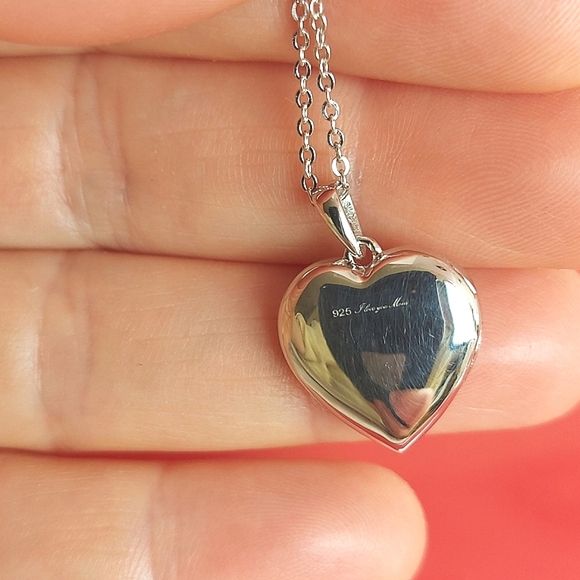 925 Sterling Silver Heart Shaped Locket w engraved message "I love you mom"