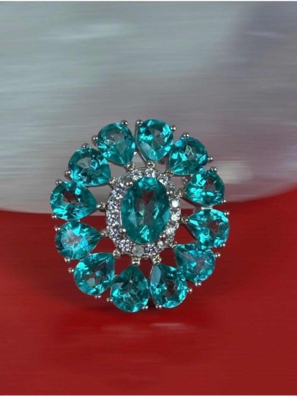 925 Sterling Silver Oval Pendant 1.9x2.1cm with Natural Apatite